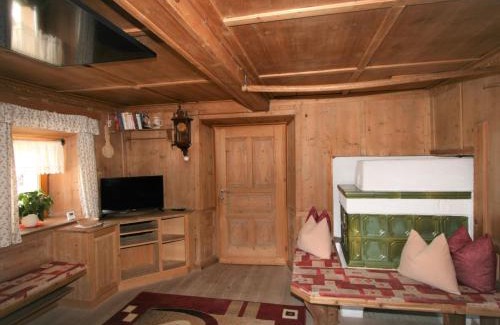 Hippach-Schwendberg House | Guest Rated 9/10: Holiday Home Ferienhaus Lamplberg