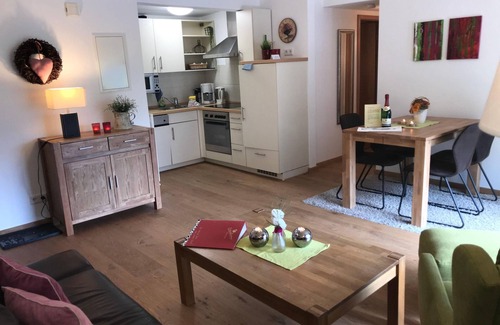 Eslohe House | Relax at Holiday Home Landhaus Krähenberg with Ocean Views