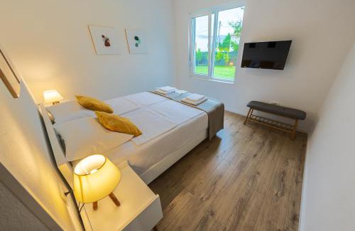 Hodbina House | Holiday Home Lara