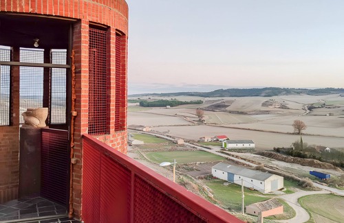 Vertavillo House | Holiday Home 'Las Golondrinas' with Private Terrace, Balcony and Wi-Fi