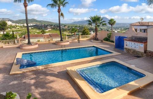 Benitachell House | Elegant Holiday Home Las Mimosas with Pool & Family Fun