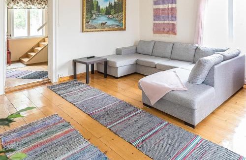Maentsaelae House | Pet-Friendly Holiday Home Lehtola for Family Getaways