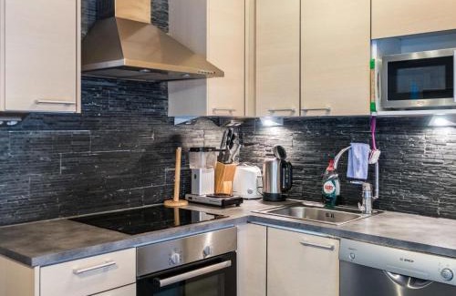 Sotkamo House | Family-Friendly Holiday Home Leimu with Hot Tub & 9/10 Rating