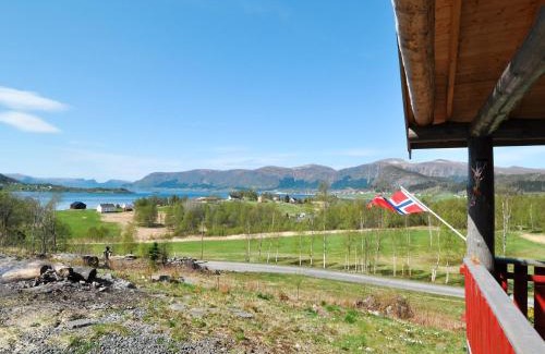 Aheim House | Guest Rated 10/10: Holiday Home Lenebu - Child Friendly Retreat