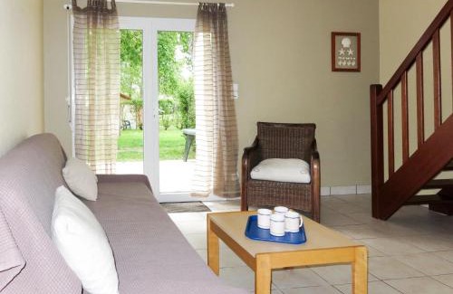 Penestin House | Oceanfront Holiday Home Les Grandes Iles: Pet Friendly Escape