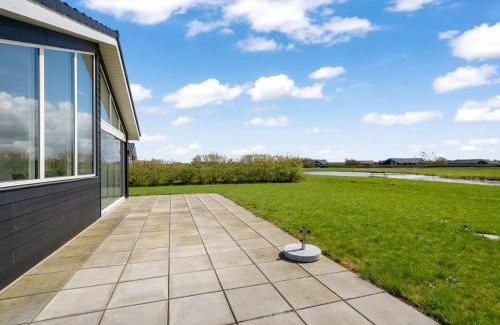 Skaven Strand House | Family-Friendly Holiday Home Levin Near the Inlet