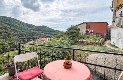 Pianavia House | Pet and Child Friendly Holiday Home Casa di Lidia