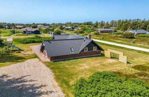 Klegod Strand House | Relaxing Holiday Home Lidija Near the Sea in Western Jutland