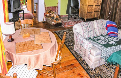 Blanki House | Inviting Home in Lidzbark Warminski with Kitchen & Pet-Friendly