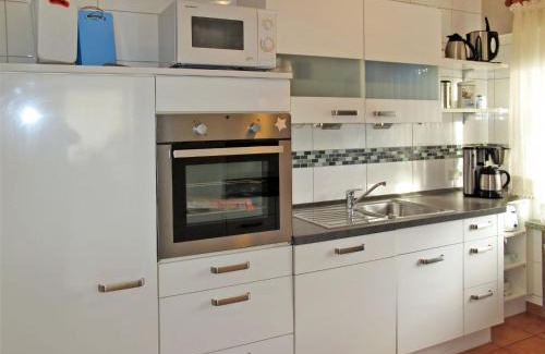 Osteel House | Cozy Holiday Home Lilly: Pet-Friendly with Fireplace