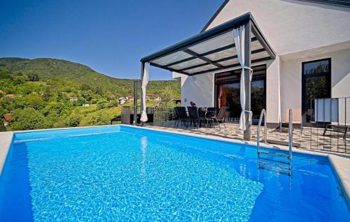 Jastrebarsko Villa | Holiday Home Lipa by Villas Guide