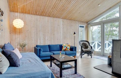 Sønder Vorupør House | Welcoming Holiday Home Ljupka - 1km from NW Jutland Beach