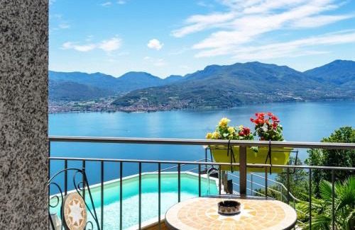 Trarego Viggiona House | Family-Friendly Holiday Home Lo Scoiattolo with Pool