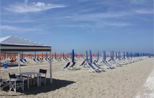 Camaiore House | Comfortable Retreat in Nocchi - Family-Friendly Kitchen
