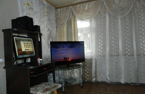 Suzdal House | Cozy Holiday Home Lora with Kitchen & 8/10 Guest Rating