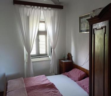 Sveti Jakov House | Family-Friendly Holiday Home Lorraina with High Ratings