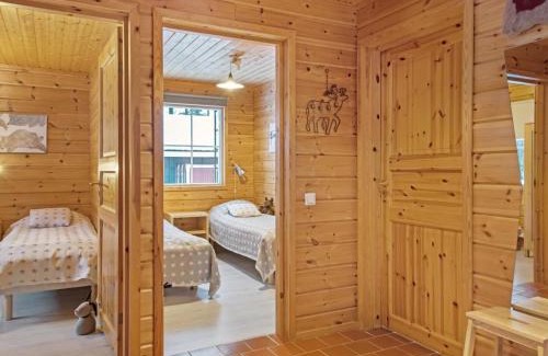 Yllas House | Delightful Holiday Home Luppo with Hot Tub & Pet Friendly