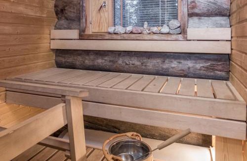 Rukatunturi House | Exceptional Holiday Home Mäentähti b with Pet Friendly Amenities