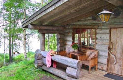 Asikkala House | Relaxing Holiday Home Mäkitorppa with Hot Tub & Kitchen