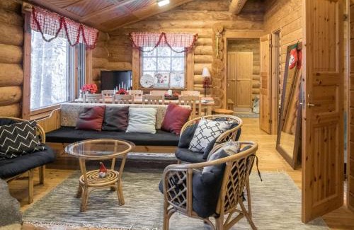 Ruka House | Cozy Holiday Home Mänty: Pet & Child Friendly Retreat