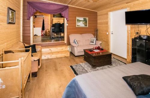 Raseborg House | Discover Holiday Home Mäntymäki: Family Friendly Retreat
