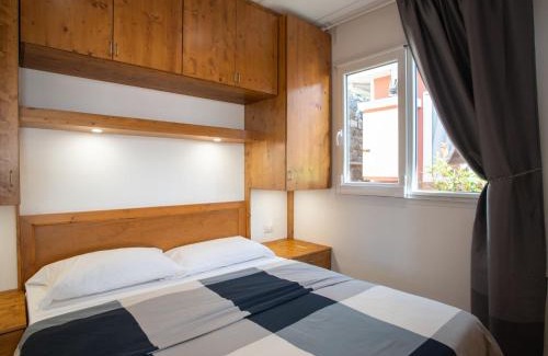 San Lorenzo al Mare House | Cozy Holiday Home Mandorlo - Pet & Child Friendly Stay