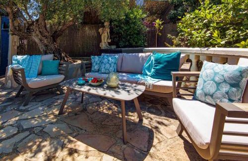 El Tosalet House | Guest Rated 9.5: Holiday Home Mabrouk with Pool Oasis