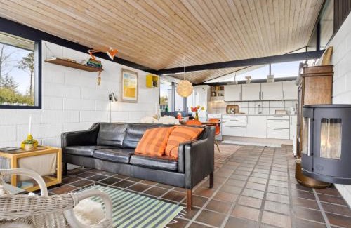 Norddjurs Municipality House | All-Inclusive Holiday Home Malena - Steps to the Beach