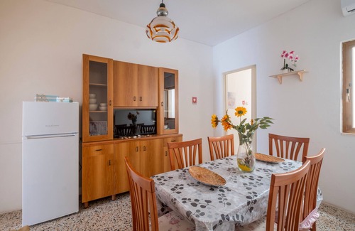 Porto Cesareo House | Holiday Home 'Mare E Frescura' with Sea View, Shared Terrace and Air Conditioning