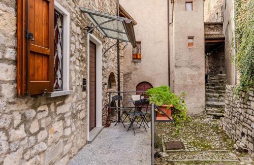 Albogasio House | Top-Rated Holiday Home Marianna with Family & Pet Amenities
