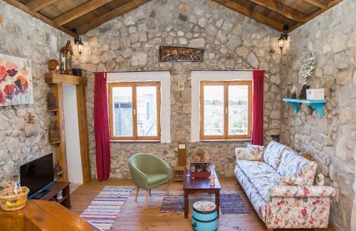 Peljesac peninsula House | Beachfront Retreat at Holiday Home Mario: 4-Star Comfort