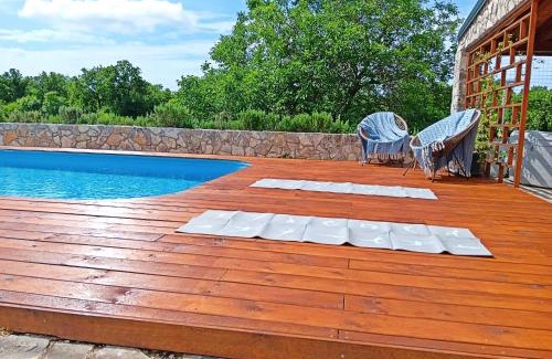 Gornje Planjane House | Discover Holiday Home Marko with Ocean View and Pool