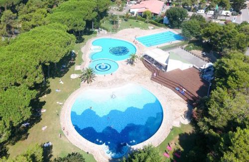 Baia Domizia House | Oceanfront Holiday Home Maxi Caravan Escale with Pool