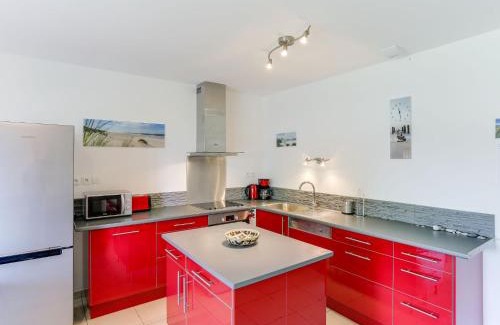 Saint-Pee-sur-Nivelle House | Family-Friendly Holiday Home Mendi Bixta with Great Reviews