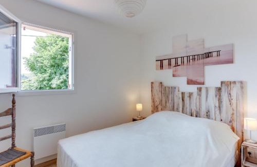 Saint-Pee-sur-Nivelle House | Family-Friendly Holiday Home Mendi Bixta with Great Reviews