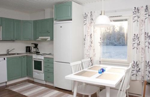 Sotkamo House | Family-Friendly Holiday Home Metsätähti with 9.4 Rating