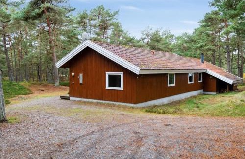 Dueodde House | Cozy Holiday Home Micaela: Steps from the Sea in Bornholm
