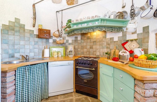Opatija House | Relax at Holiday Home Mikleus with Private Pool & Pets Welcome