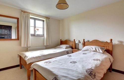 Cranbrook House | Charming Holiday Home Mill Cottage: A 4-Star Escape