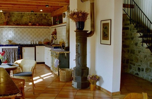 Mirabel Apartment | Relax at Holiday Home Mirabel Sous les Roches with Breakfast