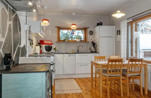 Kierinki House | Pet-Friendly Holiday Home Mokko-mökki for Families