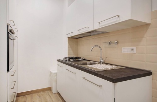 Moneglia House | Seaside Retreat: Moneglia Monte with Private Garden & Wi-Fi