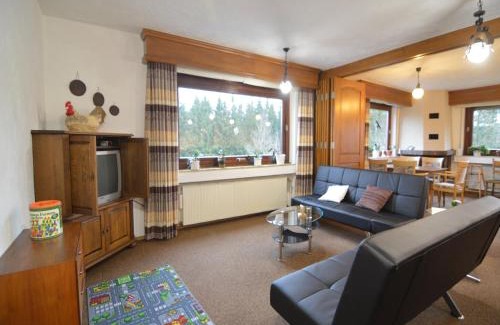 Kalterherberg House | Holiday Home Monschau with Sauna and Terrace, cleaning included