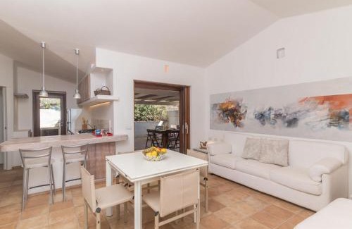 Portobello di Gallura House | Oceanfront Holiday Home Morellino with Family-Friendly Perks