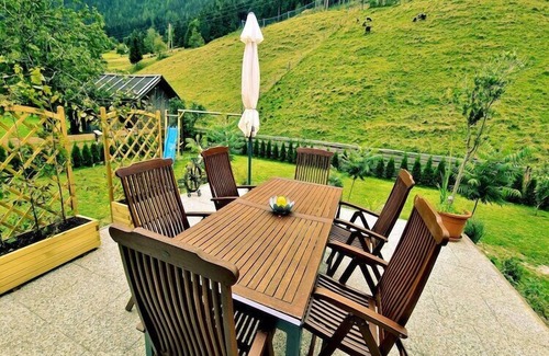 Muhr House | Spacious Detached Holiday Home in Muhr - Rated 10/10