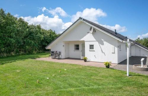 Bork Havn House | Cozy Holiday Home Munder - Ideal for Family Getaways