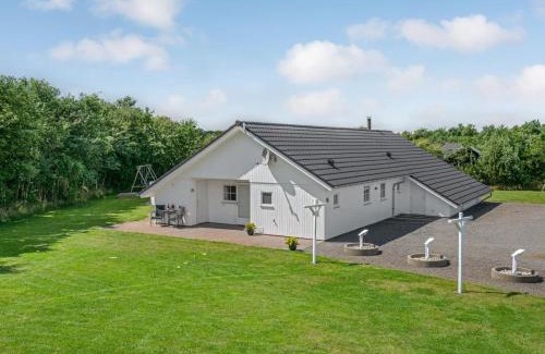 Bork Havn House | Cozy Holiday Home Munder - Ideal for Family Getaways