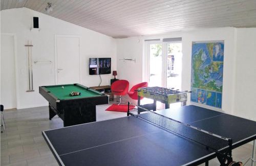 Aalbaek House | Inviting Home in LBK with Free Wifi and Pool Access
