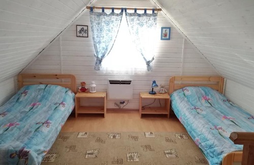 Kostroma House | Oceanfront Holiday Home na Berendeevskoy - Guest Rated 10/10
