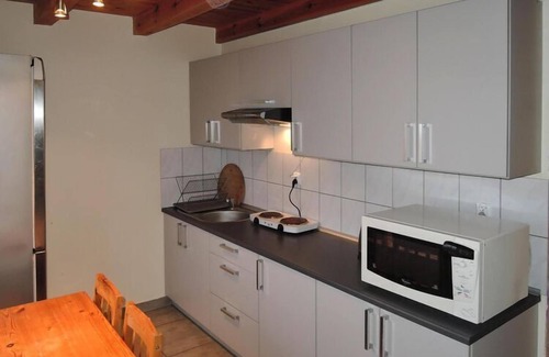 West Pomeranian Voivodeship House | Cozy Holiday Home in Szczecin by the Lake for 6 Guests